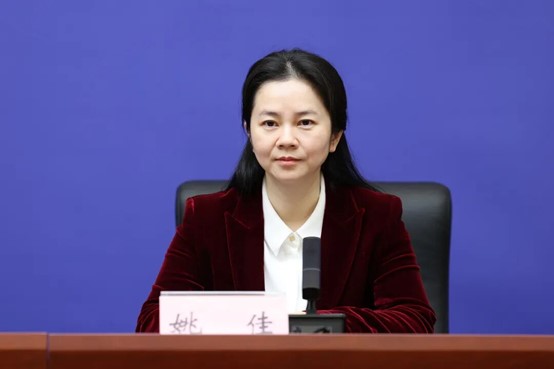 2026011352 2026011352