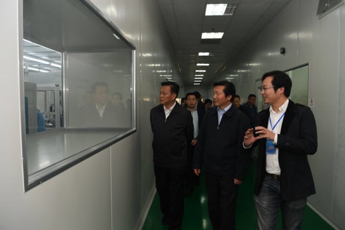 田世宏出席中英石墨烯标准化合作工作组会议